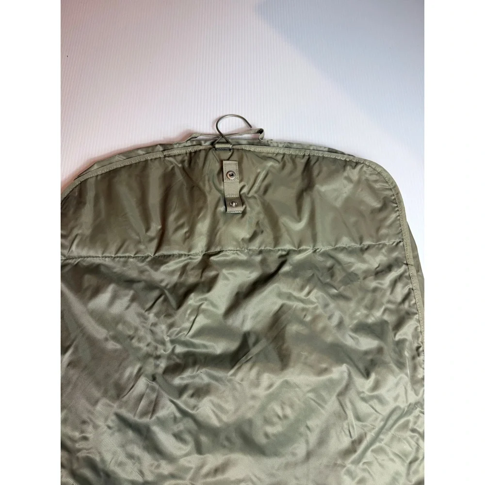 Briggs & Riley‎ Olive Green Ballistic Nylon Tri-Fold Hanging Garment Bag Travel